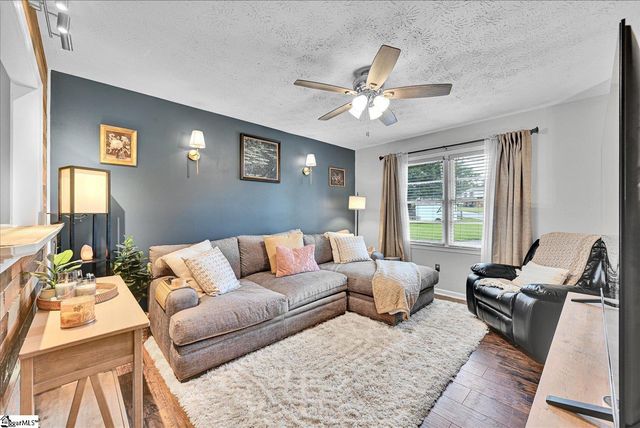 306 Corkwood Drive, Simpsonville, SC 29680
