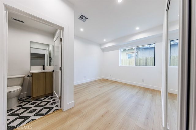 2938 S Sycamore Avenue 4, Los Angeles, CA 90016