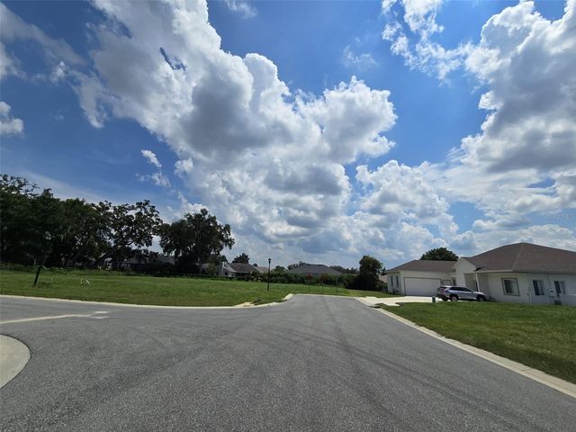 605 ARIA DR., Lakeland, FL 33813