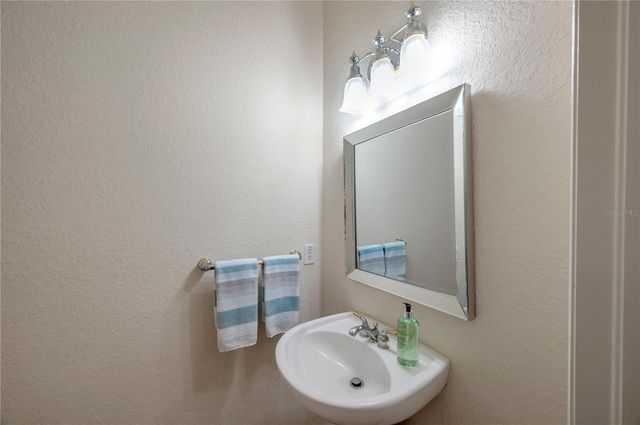 9719 TAYLOR ROSE LANE, Seminole, FL 33777