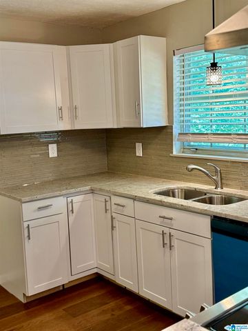 6420 WHITE COURT, Bessemer, AL 35023