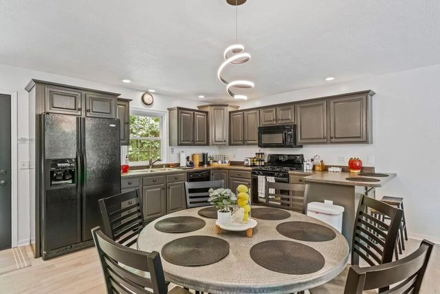 444 Grand Ridge Drive, Howard, OH 43028