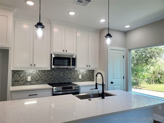 513 NE 5th Avenue, Durant, OK 74701