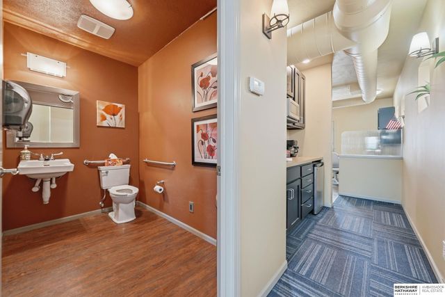 1941 K Street, Lincoln, NE 68510