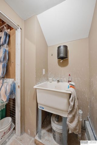 1941 K Street, Lincoln, NE 68510