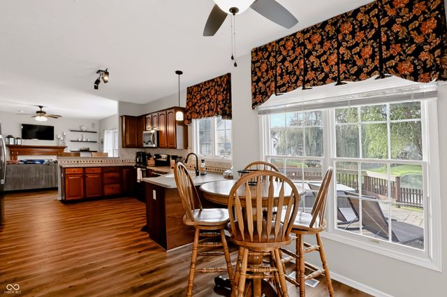 7253 Shag Oak Drive, Noblesville, IN 46062