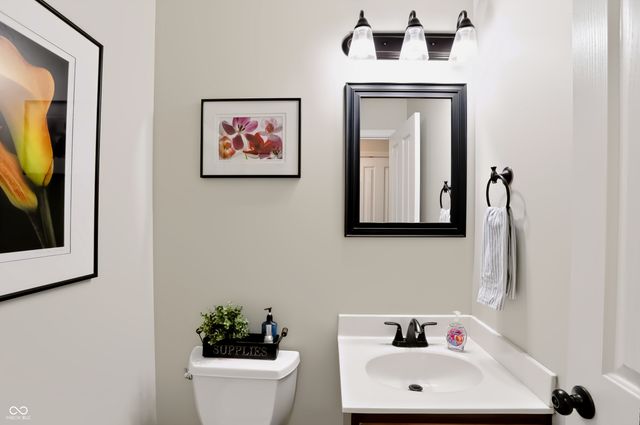 7253 Shag Oak Drive, Noblesville, IN 46062