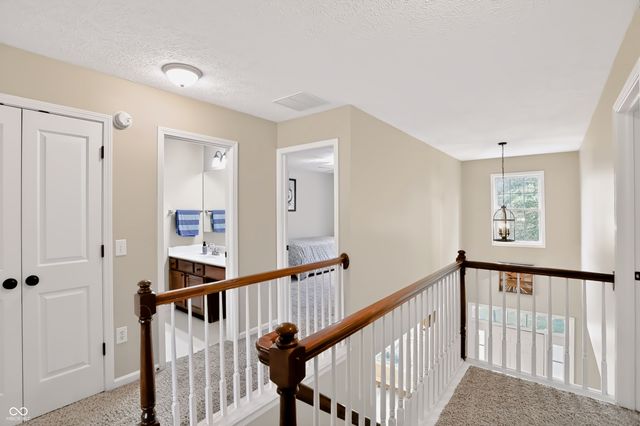 7253 Shag Oak Drive, Noblesville, IN 46062