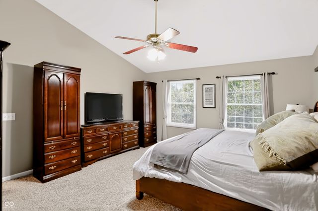 7253 Shag Oak Drive, Noblesville, IN 46062