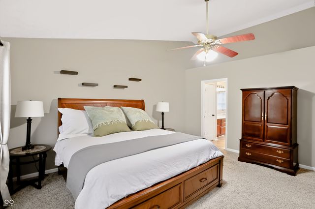 7253 Shag Oak Drive, Noblesville, IN 46062