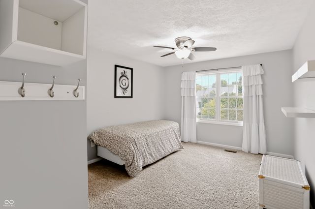 7253 Shag Oak Drive, Noblesville, IN 46062