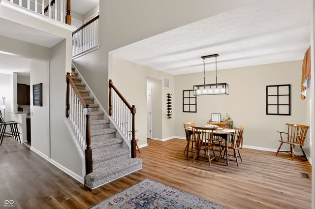 7253 Shag Oak Drive, Noblesville, IN 46062