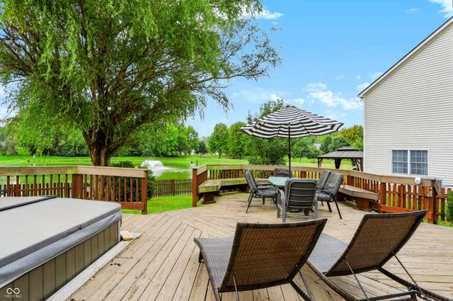 7253 Shag Oak Drive, Noblesville, IN 46062