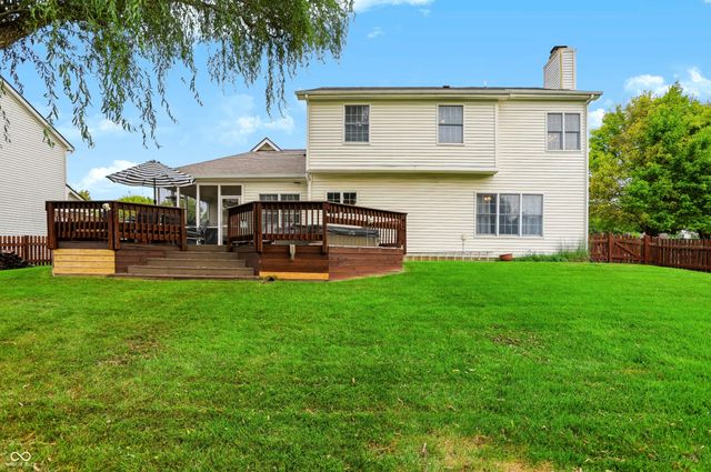 7253 Shag Oak Drive, Noblesville, IN 46062