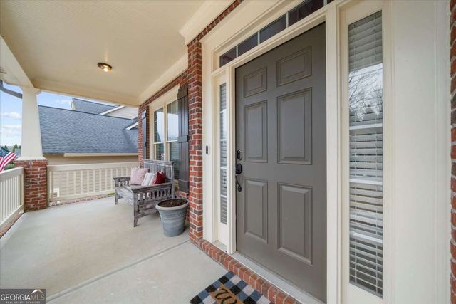 7227 Lake Sterling Boulevard, Flowery Branch, GA 30542