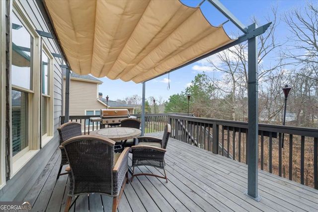 7227 Lake Sterling Boulevard, Flowery Branch, GA 30542