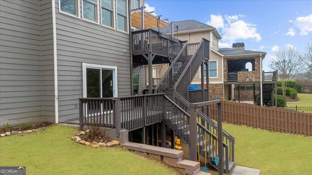 7227 Lake Sterling Boulevard, Flowery Branch, GA 30542