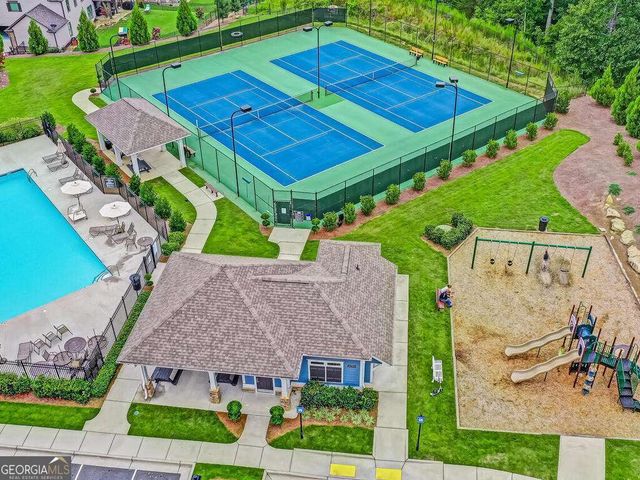 7227 Lake Sterling Boulevard, Flowery Branch, GA 30542