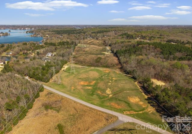 1348 Foxridge Road, Rock Hill, SC 29732