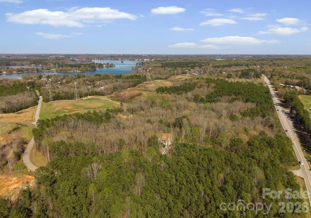 1348 Foxridge Road, Rock Hill, SC 29732