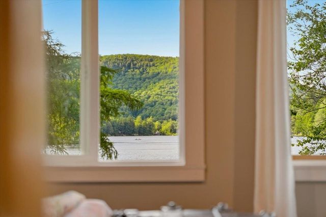 3302 Pond Road, Fletcher, VT 05444