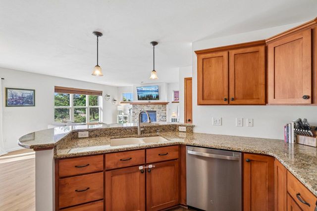 4610 Secret Garden Drive, Mcfarland, WI 53558