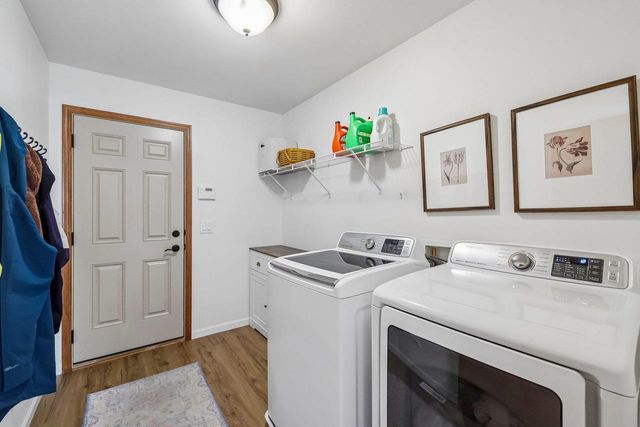 4610 Secret Garden Drive, Mcfarland, WI 53558