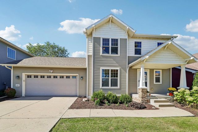 4610 Secret Garden Drive, Mcfarland, WI 53558