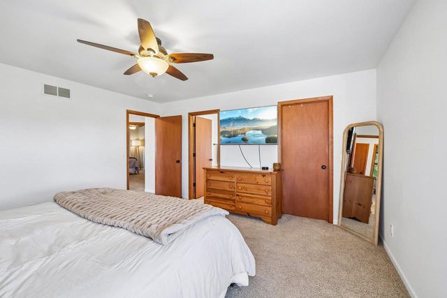 4610 Secret Garden Drive, Mcfarland, WI 53558