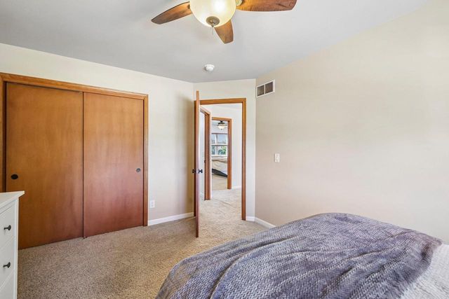 4610 Secret Garden Drive, Mcfarland, WI 53558