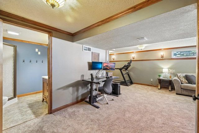 4610 Secret Garden Drive, Mcfarland, WI 53558