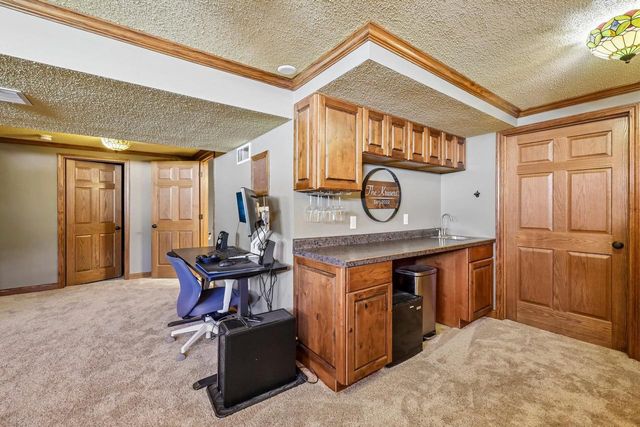 4610 Secret Garden Drive, Mcfarland, WI 53558