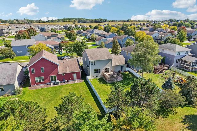 4610 Secret Garden Drive, Mcfarland, WI 53558