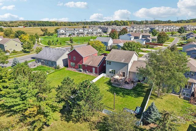 4610 Secret Garden Drive, Mcfarland, WI 53558