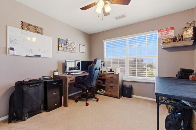 2521 Clear Sky Street SW, Los Lunas, NM 87031