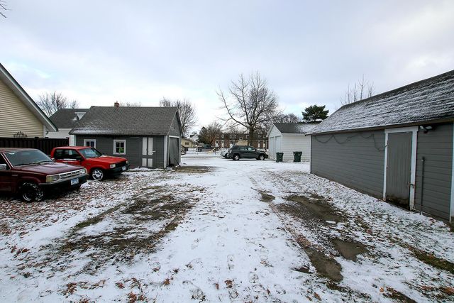315 Hassan Street SE, Hutchinson, MN 55350