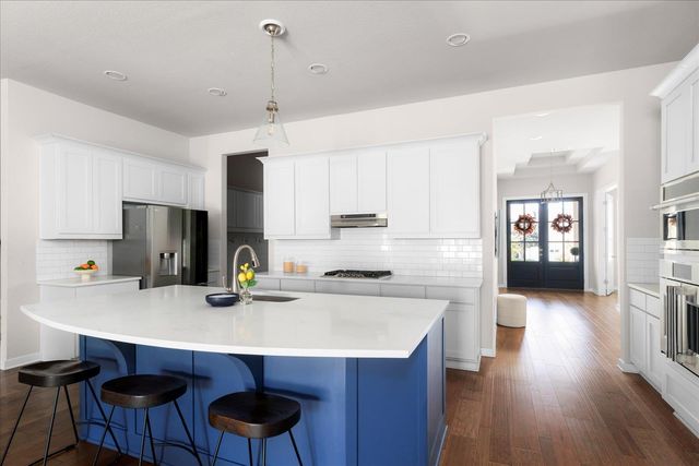 307 Hazy Hills LOOP, Dripping Springs, TX 78620