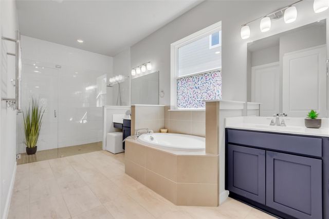 307 Hazy Hills LOOP, Dripping Springs, TX 78620