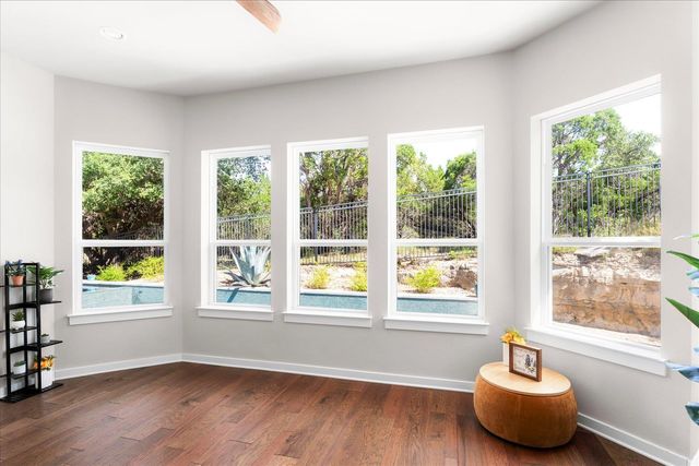 307 Hazy Hills LOOP, Dripping Springs, TX 78620