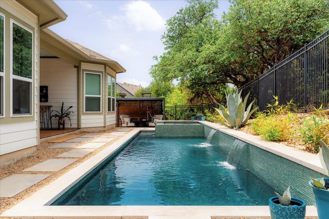 307 Hazy Hills LOOP, Dripping Springs, TX 78620