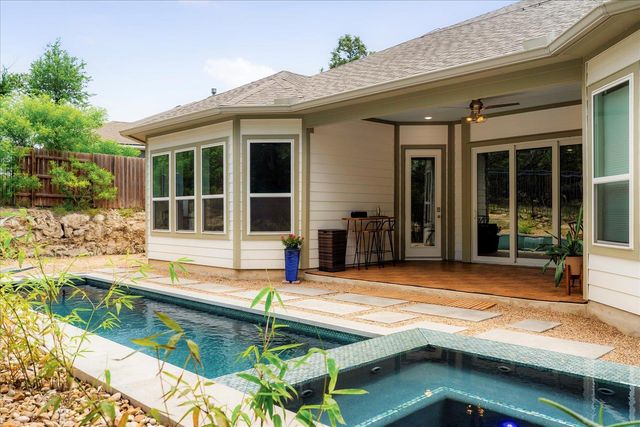 307 Hazy Hills LOOP, Dripping Springs, TX 78620