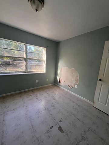 15485 Harrison Dr, Homestead, FL 33033