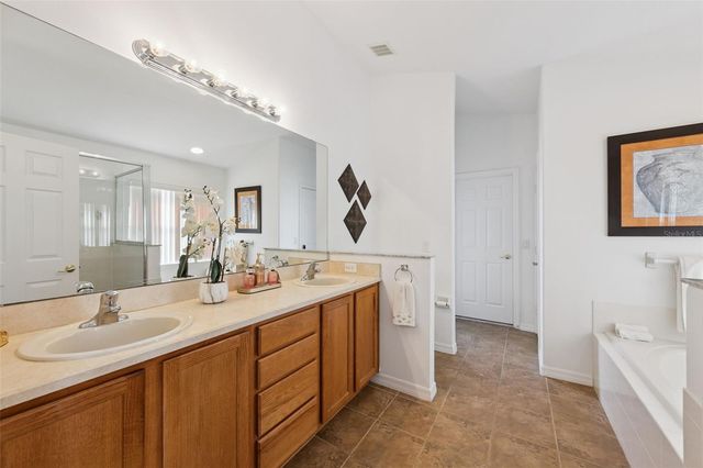 158 HYPOLITA AVENUE, Davenport, FL 33897