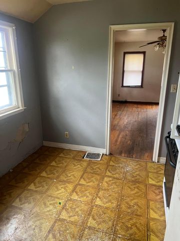 2451 Joyce Avenue, Columbus, OH 43211