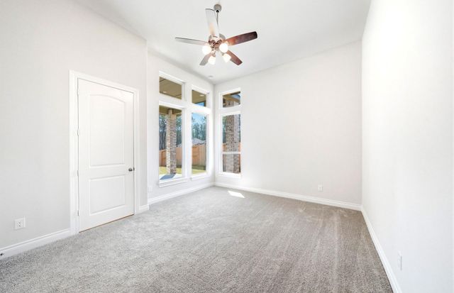 9746 Roaring River Falls Lane, Porter, TX 77365