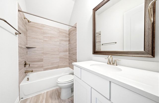 9746 Roaring River Falls Lane, Porter, TX 77365