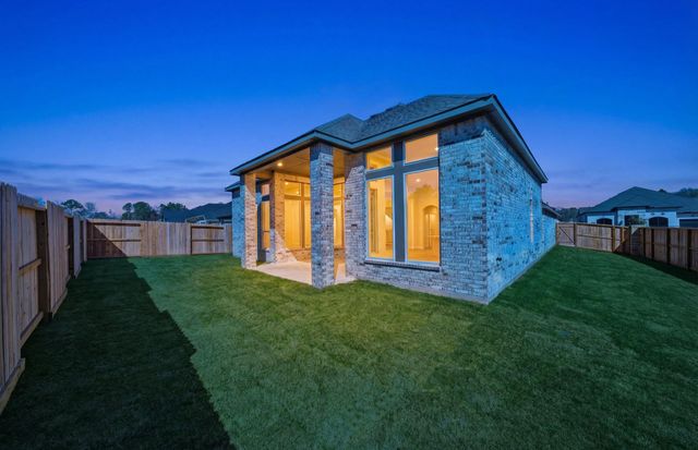 9746 Roaring River Falls Lane, Porter, TX 77365