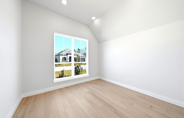 9746 Roaring River Falls Lane, Porter, TX 77365