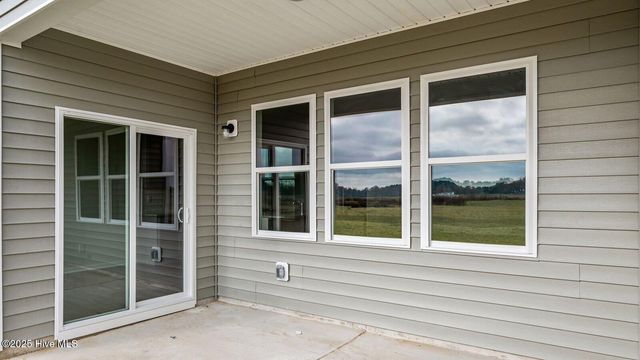 1038 Queensland Lane, Ayden, NC 28513