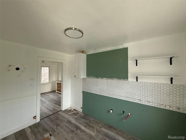 13310 Maiden Street, Detroit, MI 48213